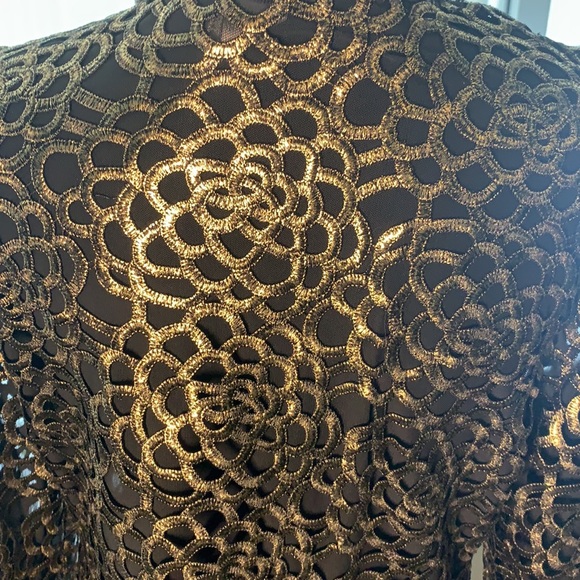Alberto Makali gold and black “lasercut” blazer - Picture 4 of 6
